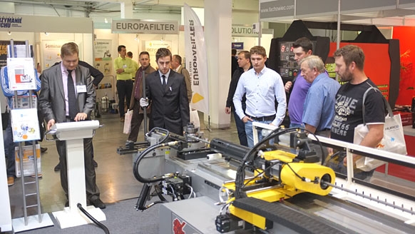 DSCF1085.jpg DSCF1085.jpg