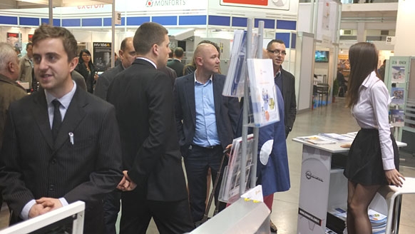 DSCF1107.jpg DSCF1107.jpg