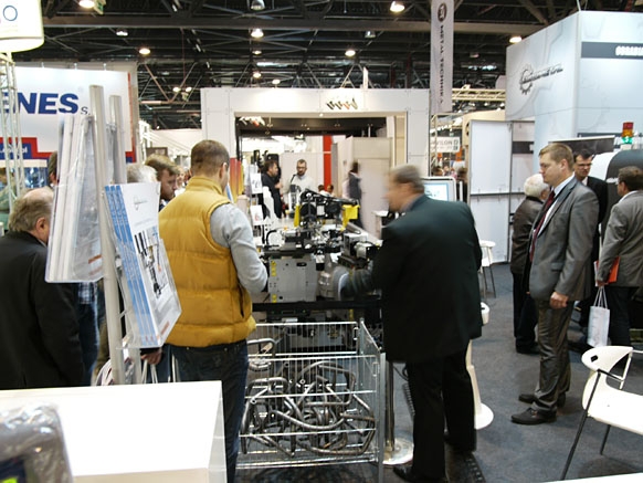 L1060715a.jpg L1060715a.jpg