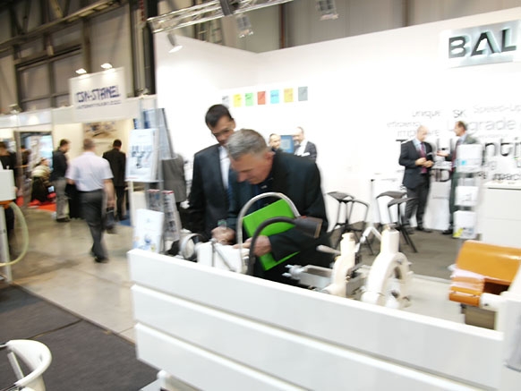 L1060733a.jpg L1060733a.jpg