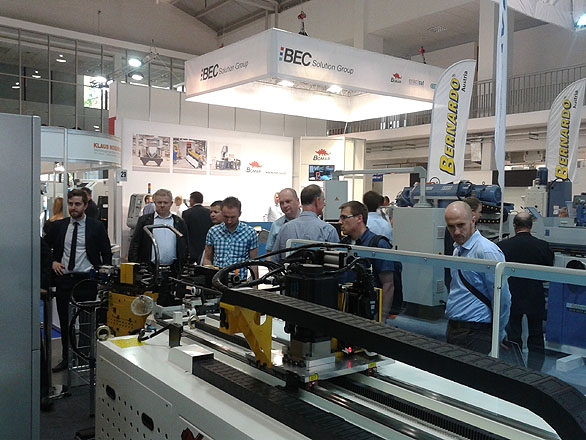 machtool_04.jpg machtool_04.jpg